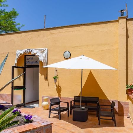 La Valle Del Mingardo Hotell San Severino Exteriör bild